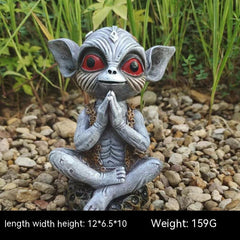 Halloween Garden Decoration Alien Statue Gard | The Garden Love Edition