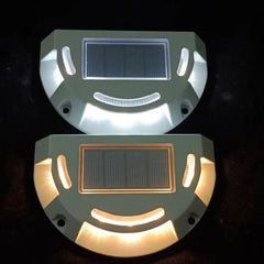 Solar Deck Light Cast Aluminum Shell Garden Trail Light